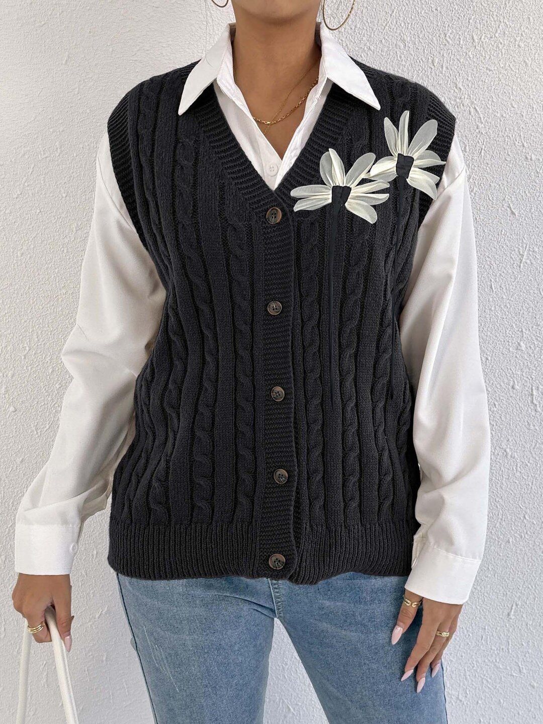 Women Cable Knit Ribbed Sweater Vest with Embellished Detail