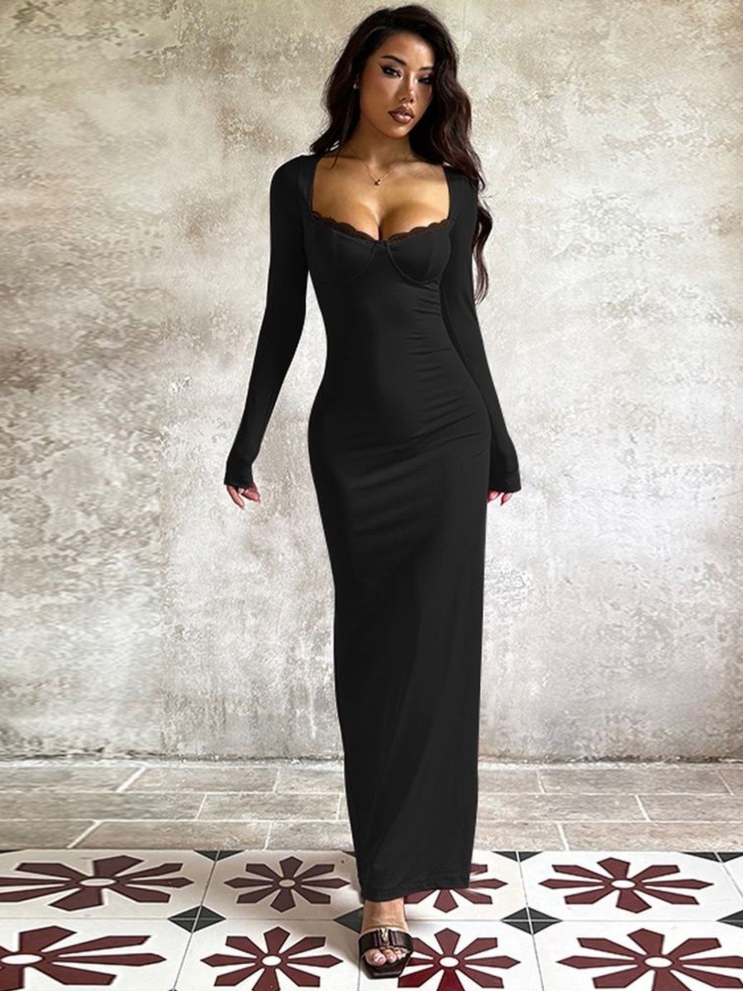 NOWI Bodycon Maxi Dress