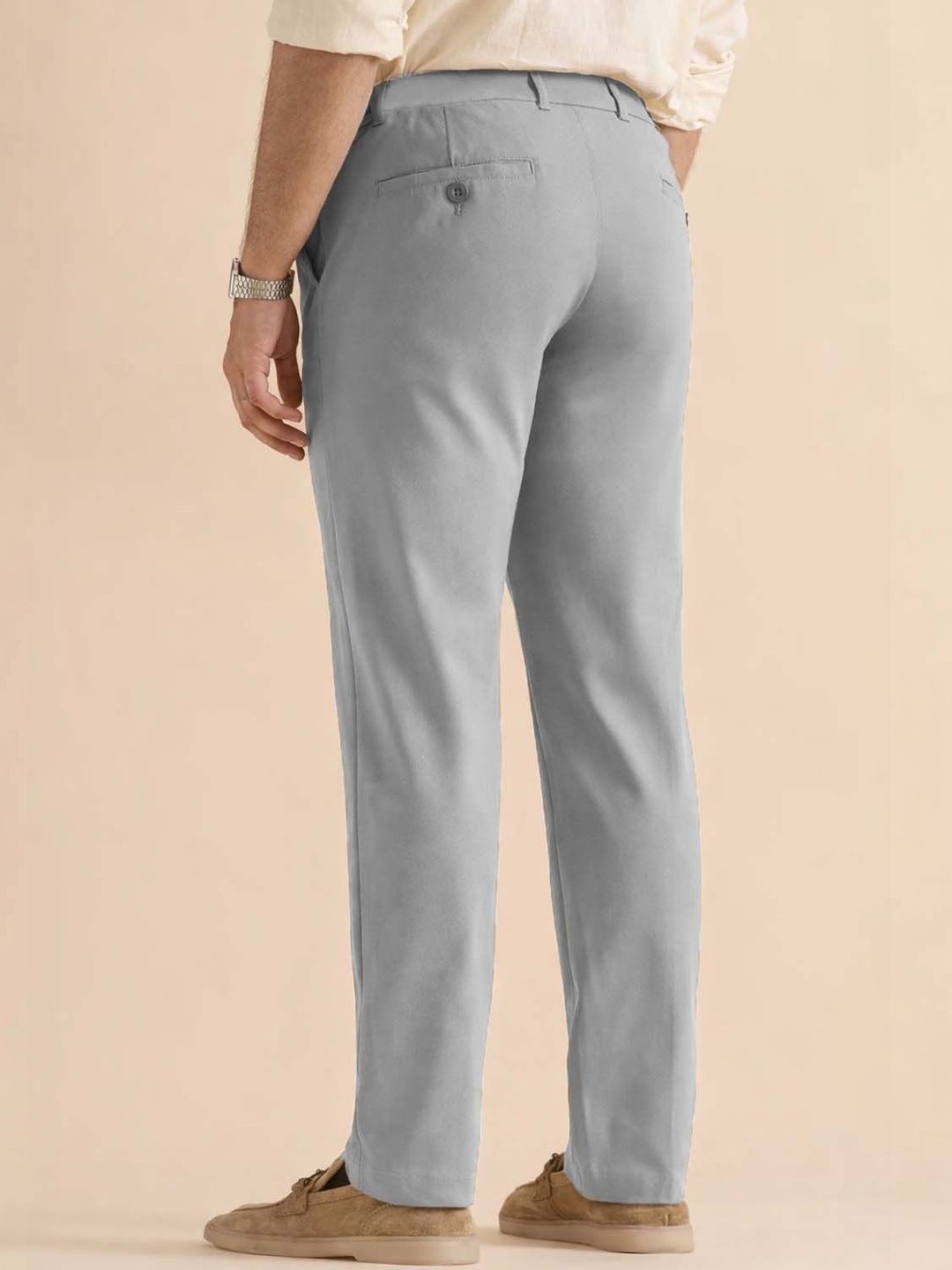 Men Straight Fit Wrinkle Free Pleated Trousers