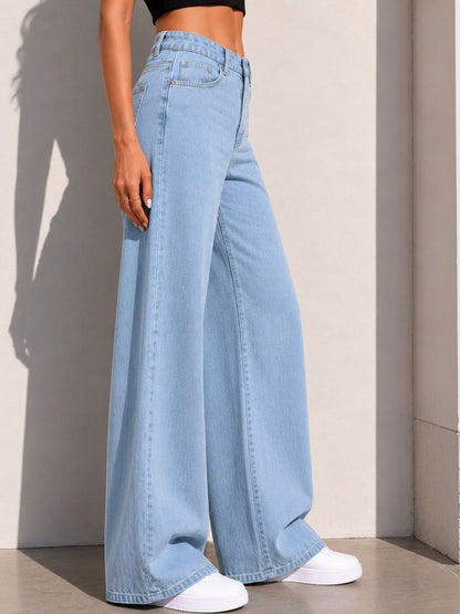 Women Straight Fit High-Rise Light Fade Stretchable Jeans