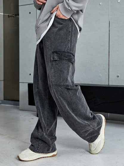 Men Relaxed Fit Mid-Rise Light Fade Clean Look Cargo Style Cotton Jeans