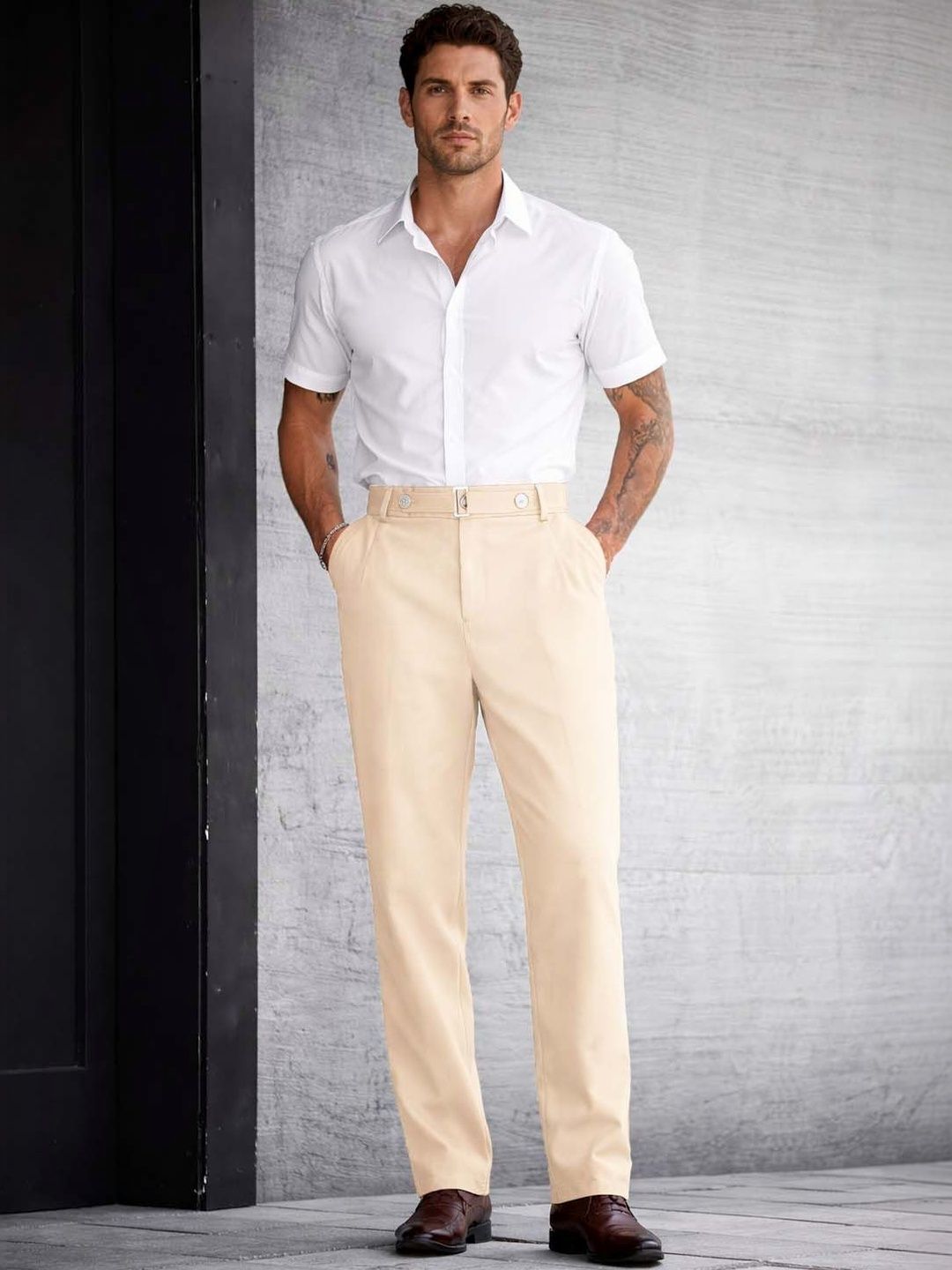 Men Straight Fit Wrinkle Free Pleated Trousers