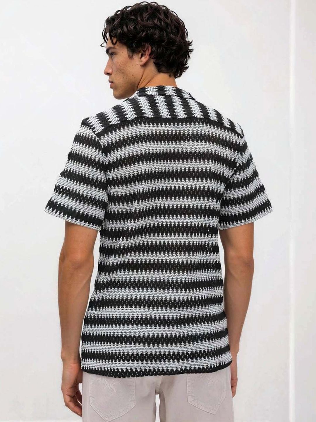 Textured Cotton Casual Shirt