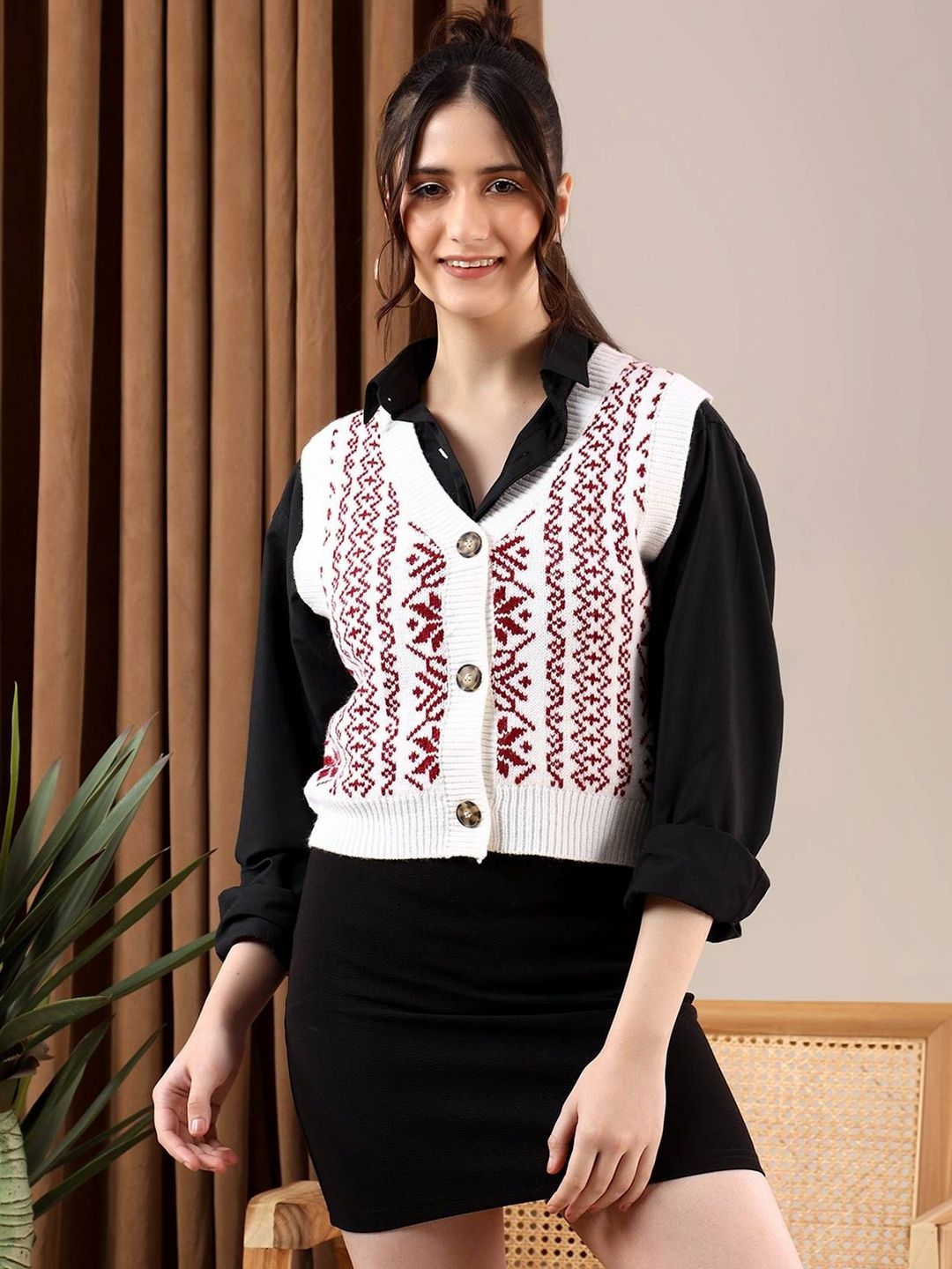 NOWI Women Fair Isle Printed Woollen Crop Sweater Vest