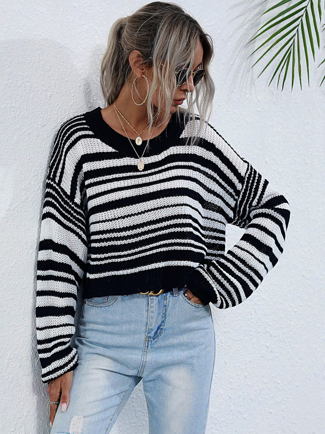 Striped Crop Pullover in Black - Nowi Korean Fashion