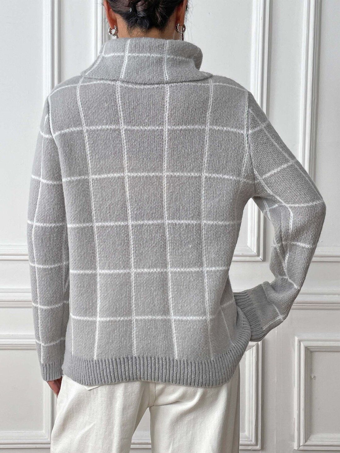 Women Checked Pullover