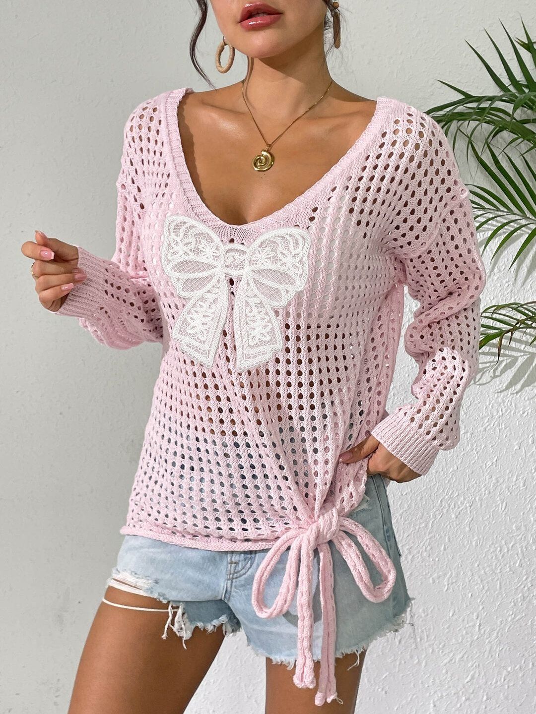 Women Pullover with Applique Detail