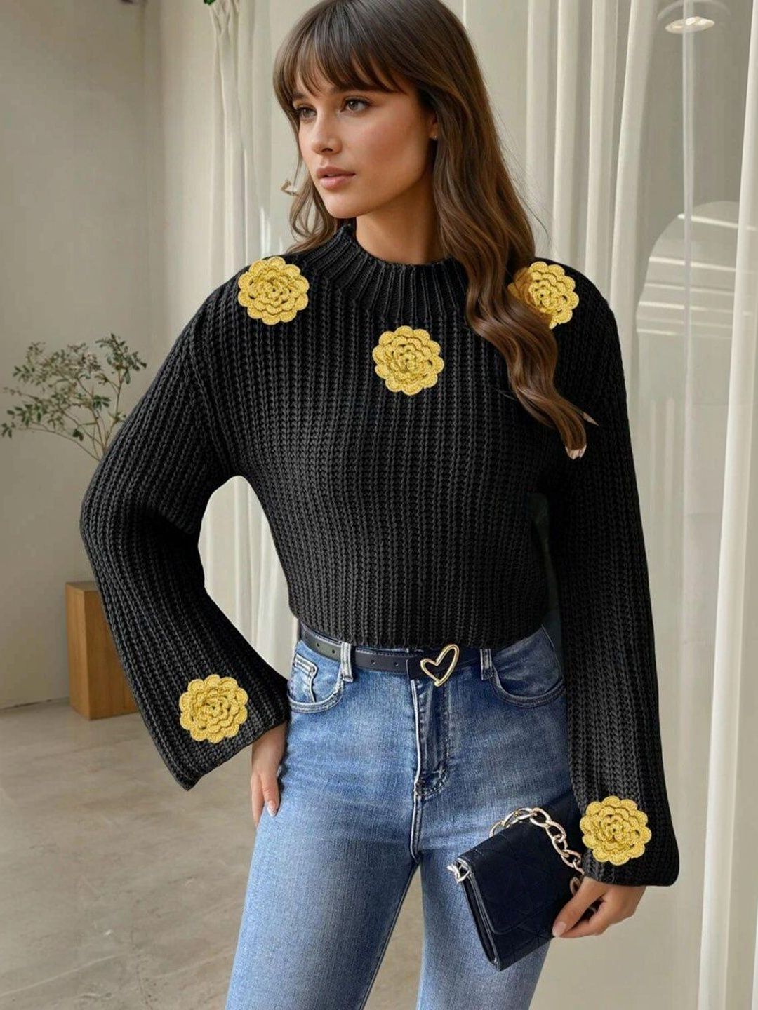 Women Ribbed Crop Pullover with Applique Detail