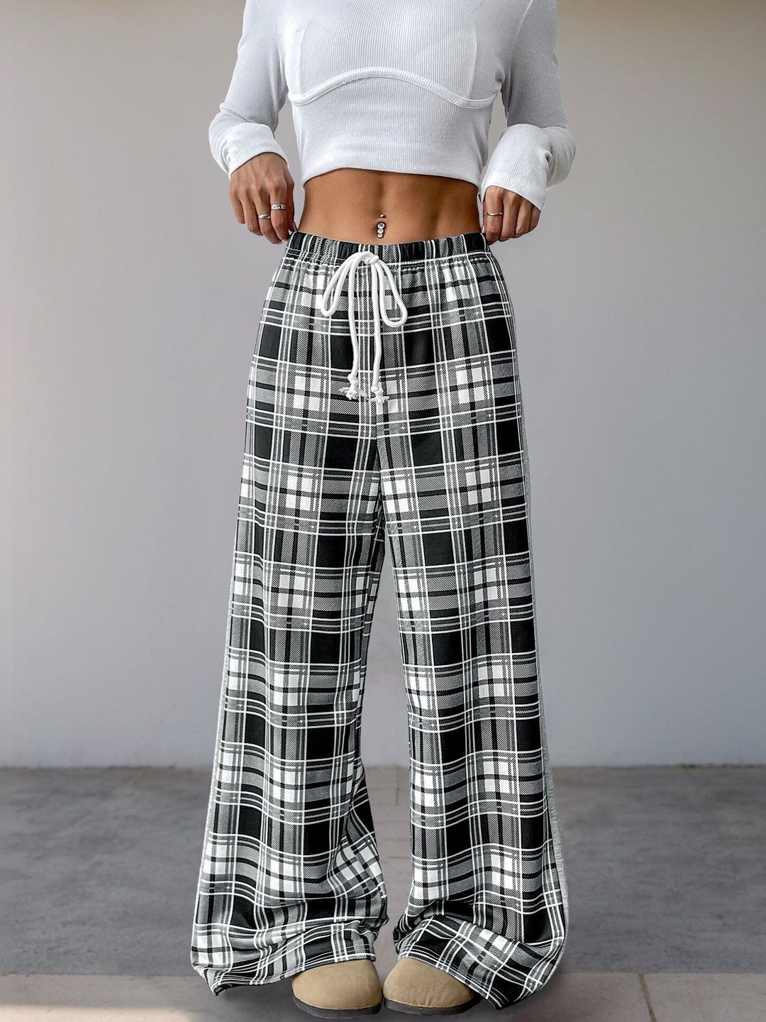 Women Checked Loose Fit Trousers