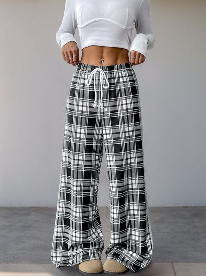 Women Checked Loose Fit Trousers