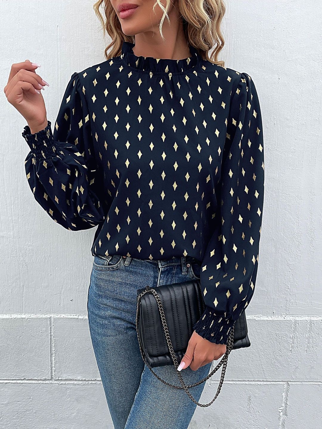 Women's Black Geometric Print Top Blend Regular Fit